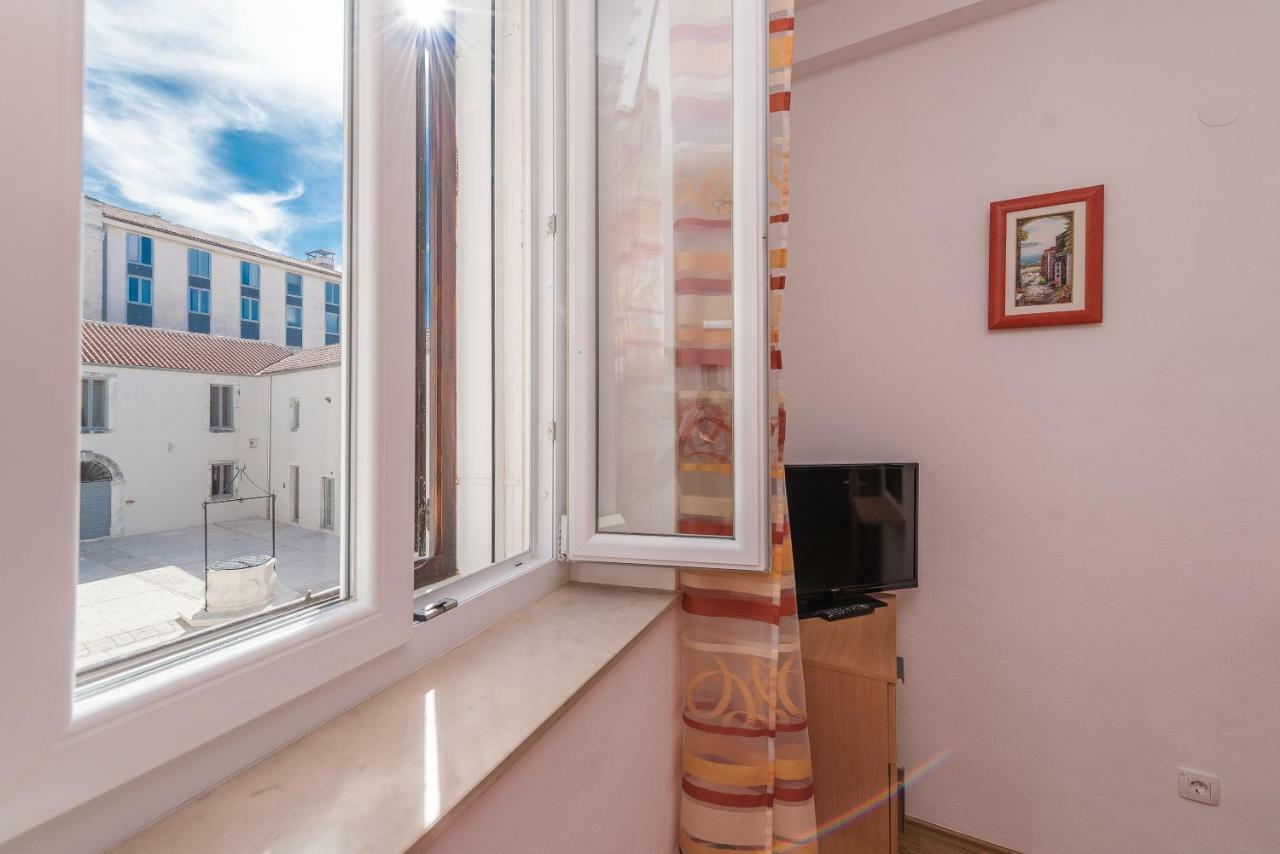 Apartment And Room Soul Of Dalmatia Задар Екстер'єр фото