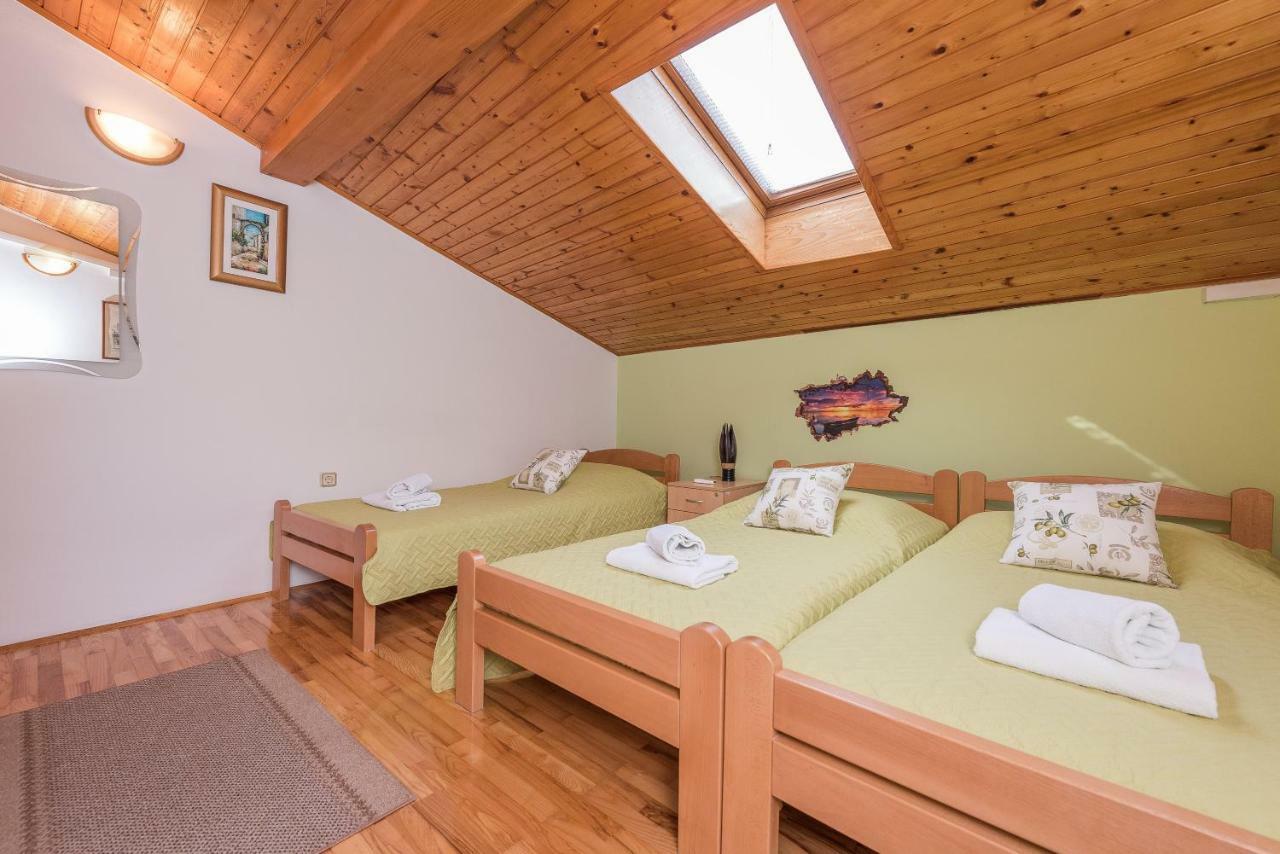 Apartment And Room Soul Of Dalmatia Задар Екстер'єр фото